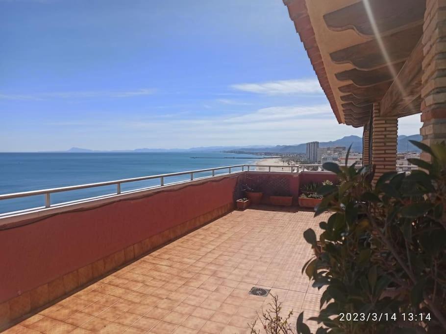 Espectacular Terraza Y Vistas En 1A Linea De Playa Apartment Cullera Exterior photo